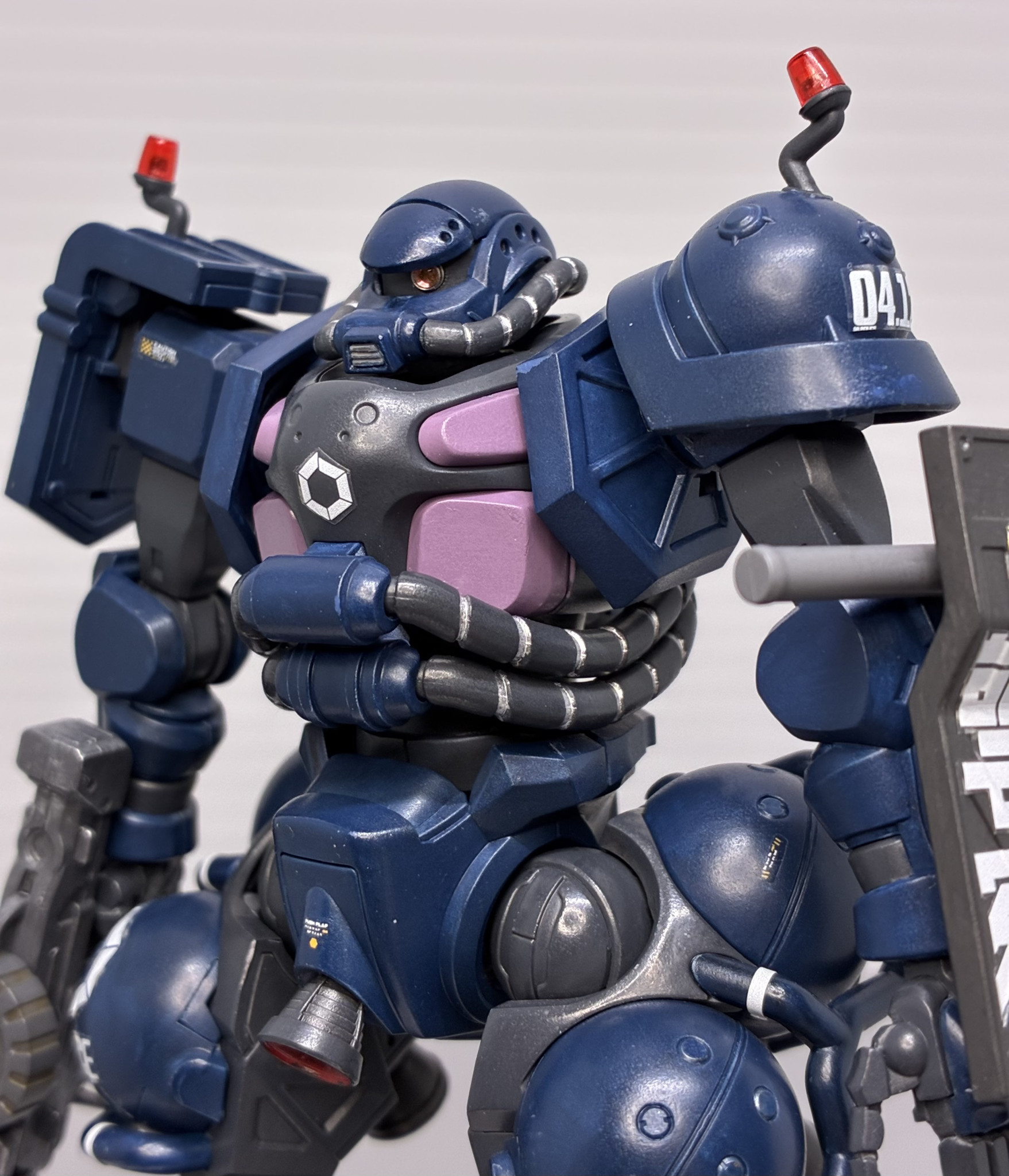 HG 機動戦士Gundam GQuuuuuuX 軍警ザク 1/144｜AZM。さんのガンプラ