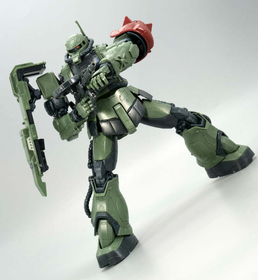 ガンプラ】HG 1/144 ザクII F型 ルショーン機 ＆ 無識別型ザクII