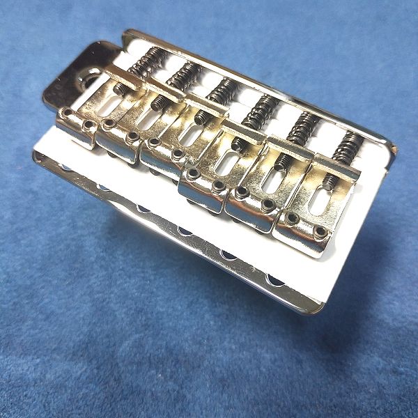 安ギター覚醒】Wilkinson 10.5mm WOV01 レビュー！デカブロック