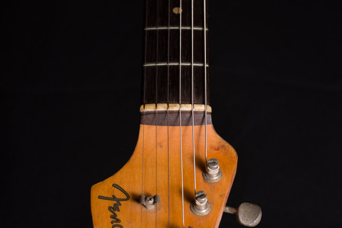 スラブボード&ブロンド FENDER Stratocaster 1961 Blond