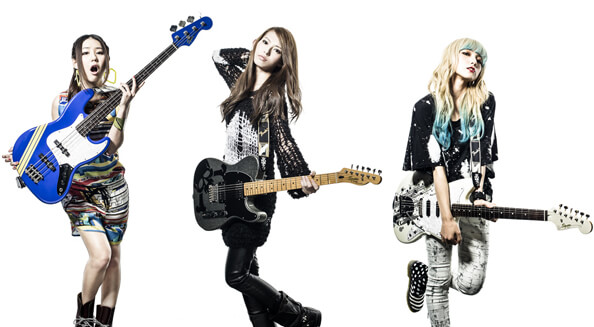 Squier by Fender 初の日本人シグネイチャーギター！SCANDAL「HARUNA