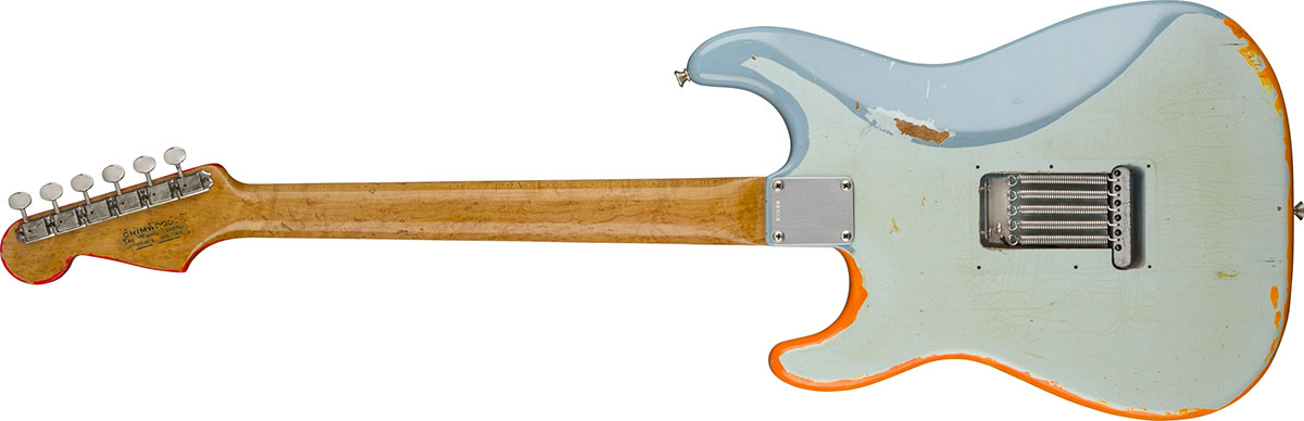 ジョージ・ハリスンのサイケなストラトをフェンダー・カスタムショップ