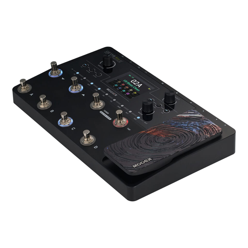 Mooerが、8つのフット・スイッチを持つマルチ・エフェクター“GE 150