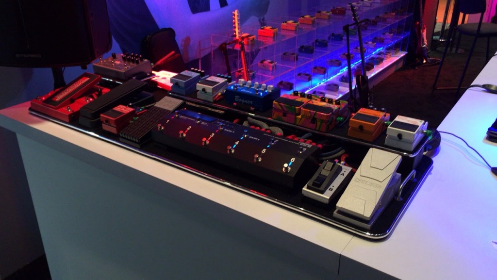 エフェクト・スイッチャ―】BOSSから遂にエフェクト・スイッチング