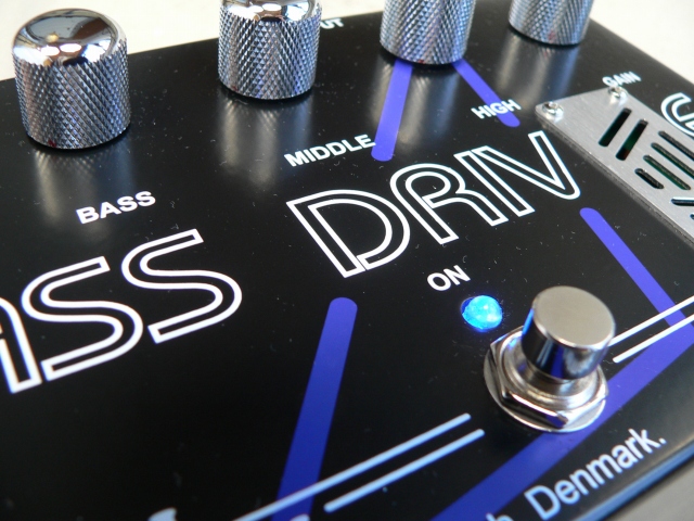 エフェクター】Carl Martinよりベース専用オーバードライブBASS DRIVE