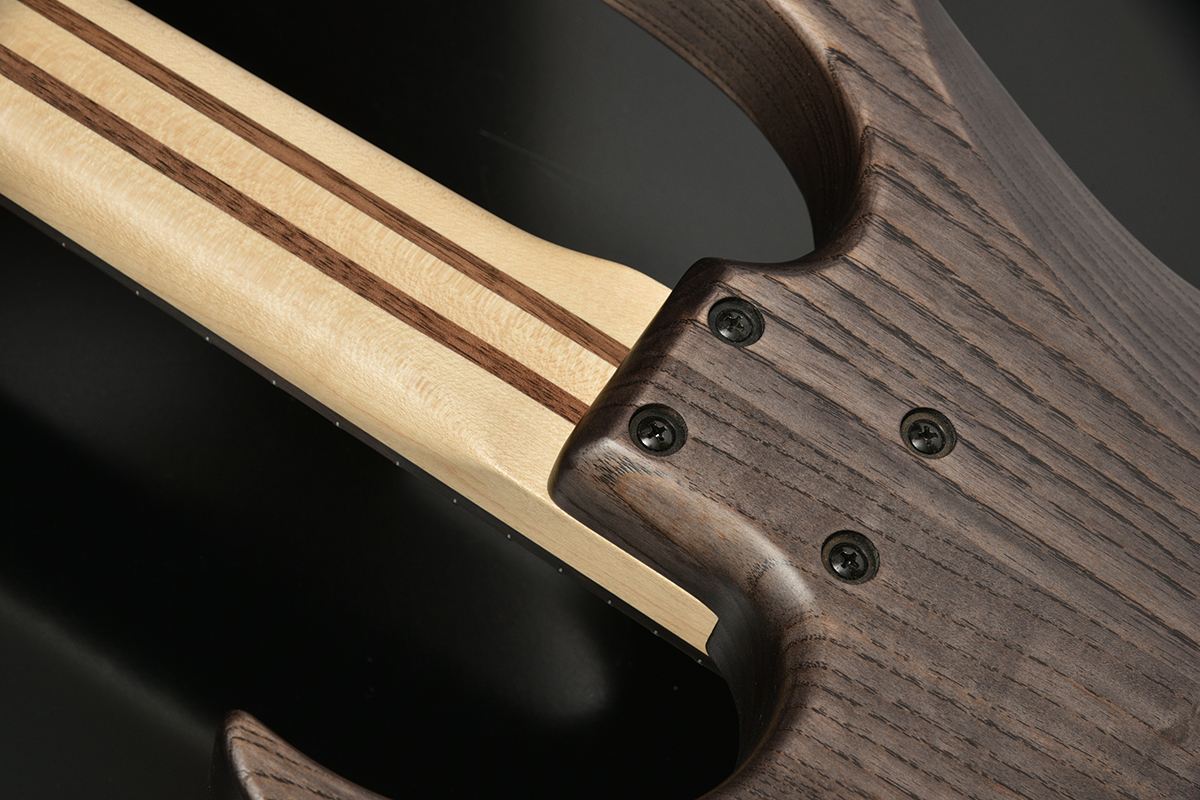 エレキギター】Strictly 7 Guitars (S7G) 日本製JSに待望のオイル