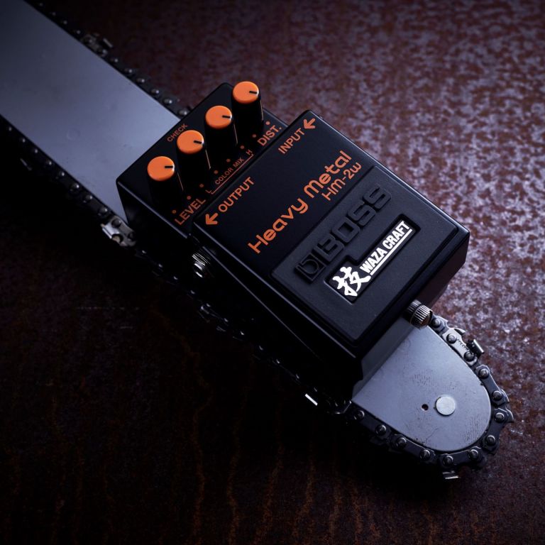 エフェクター】BOSS HM-2W｜根強い人気を誇る“Heavy Metal”に「技