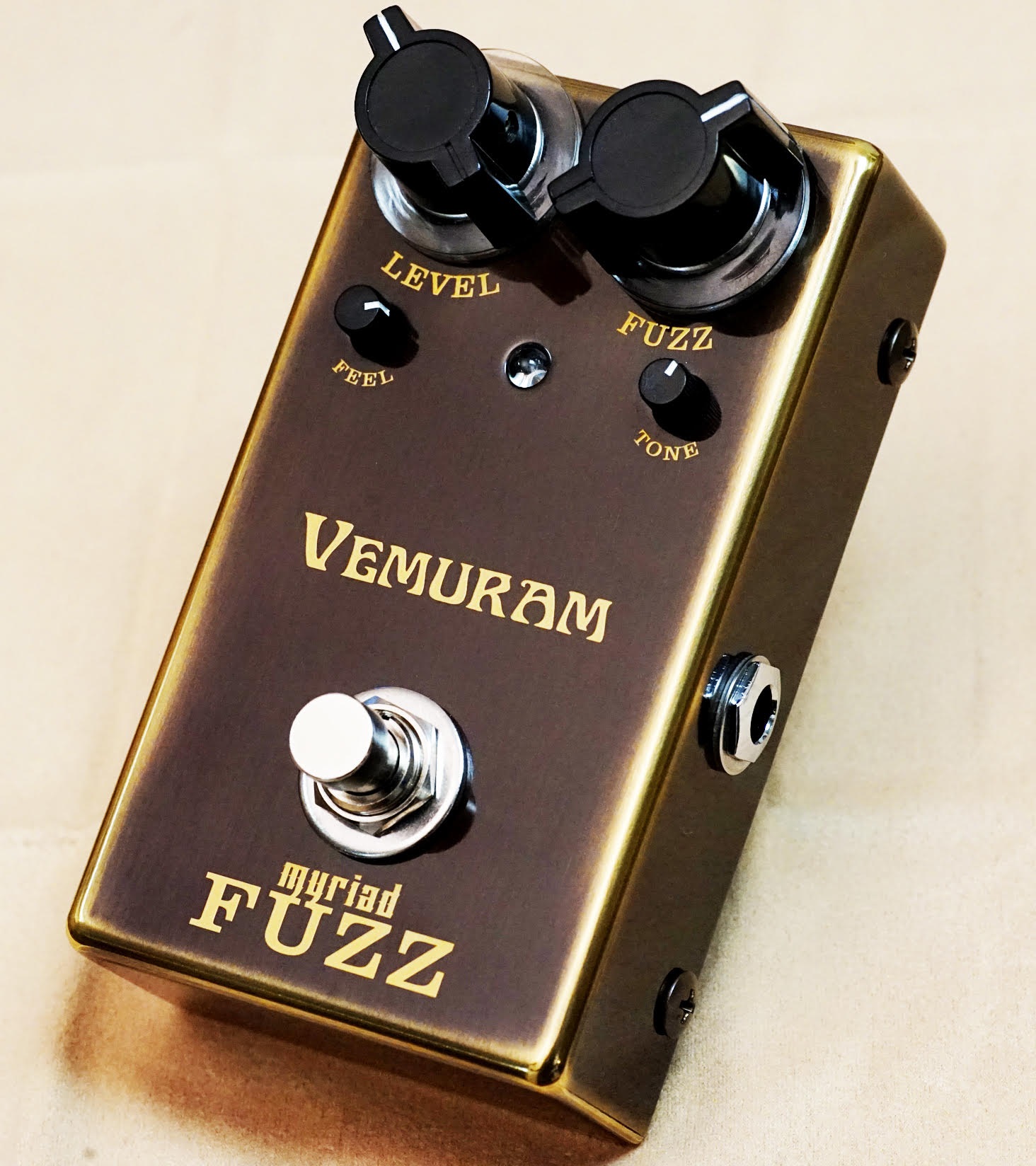 ファズ】-VEMURAM-2018 Winter NAMMにて発表された「Myriad」のFuzz