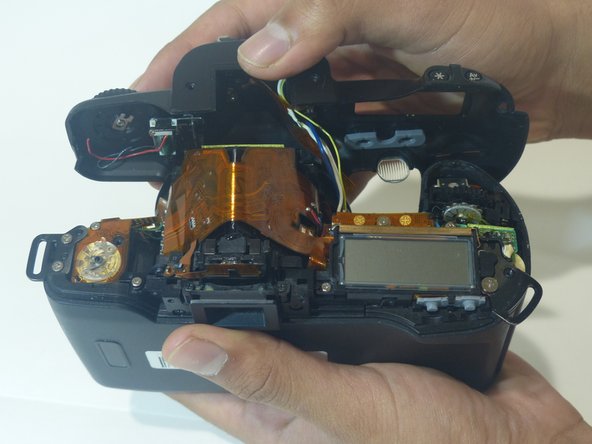 Canon EOS Rebel XS 35mm 裏蓋の交換 - iFixit 修理ガイド