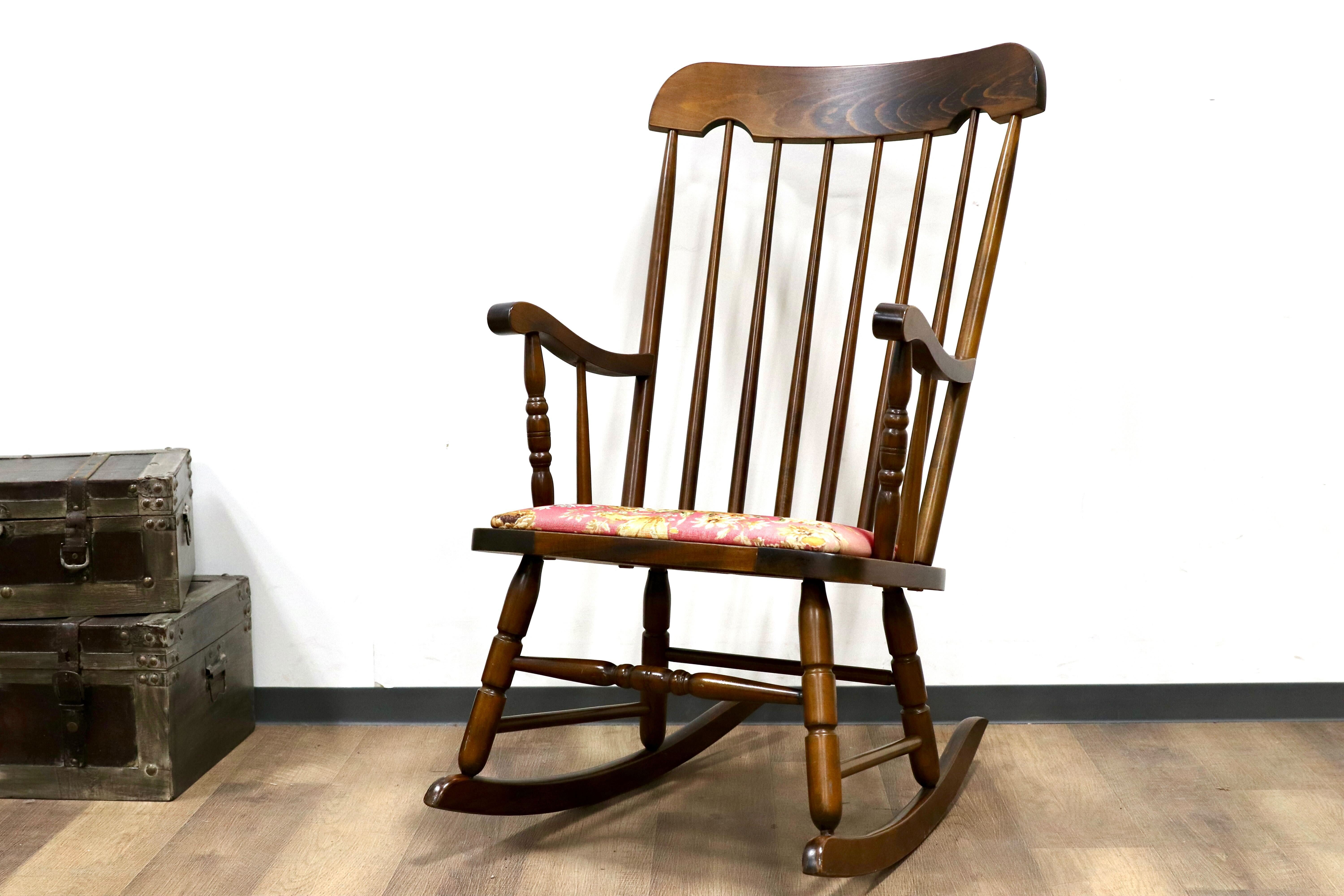 破格です！ヴィンテージロッキングチェア