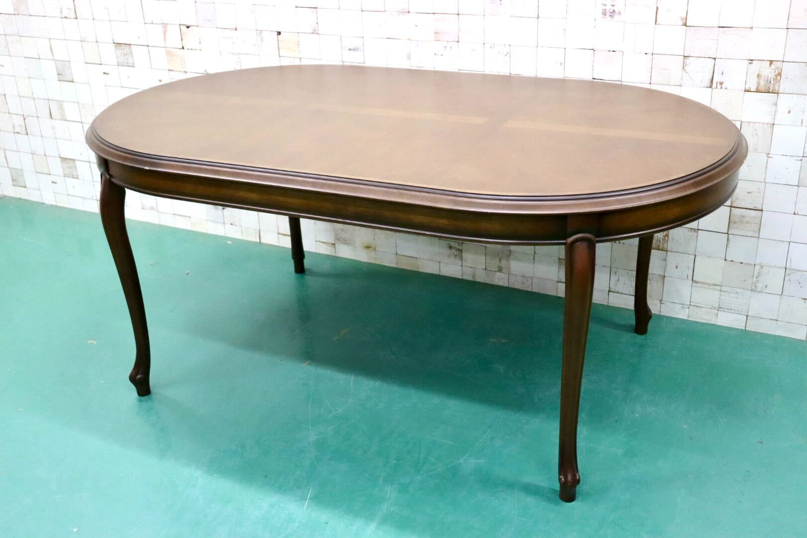 ダークブラウン楕円形ダイニングテーブル マルニ木工 マルニ木工