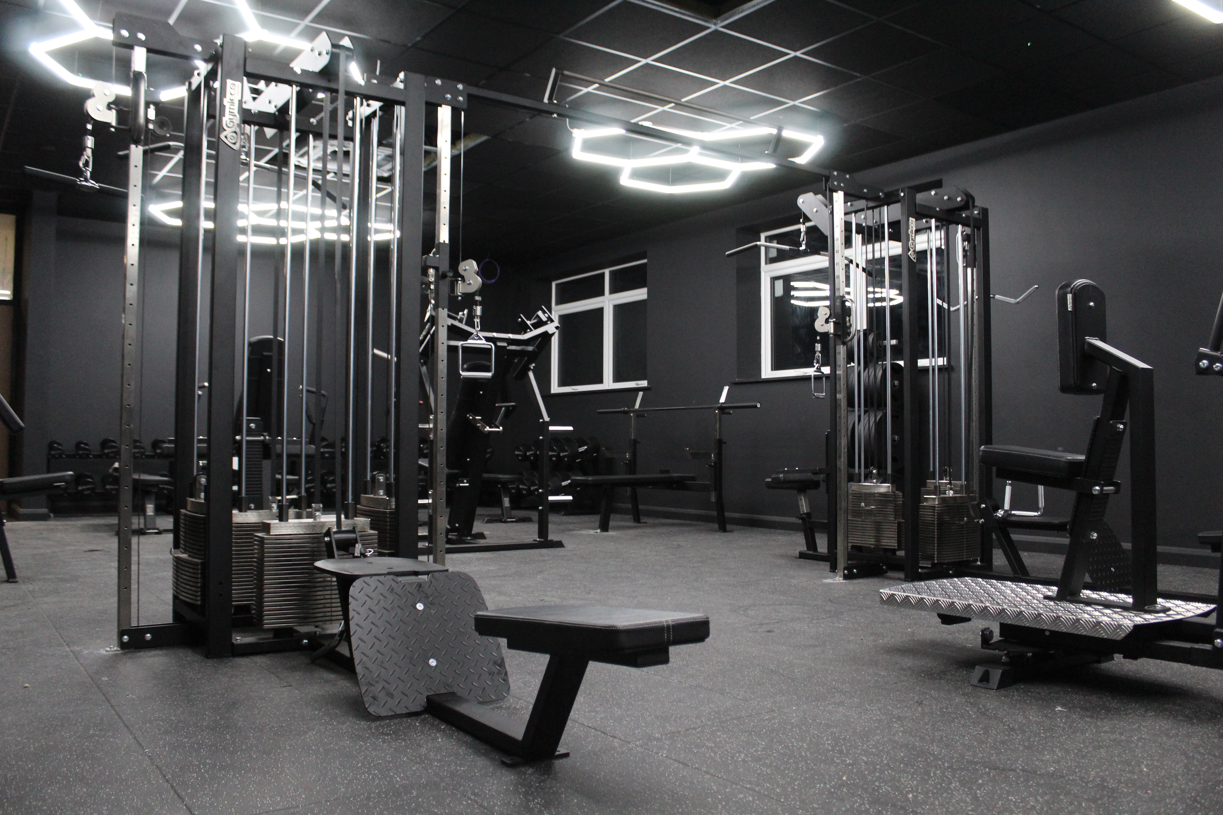 8 Station Cable Machine for Versatile Gym Training – Gymleco