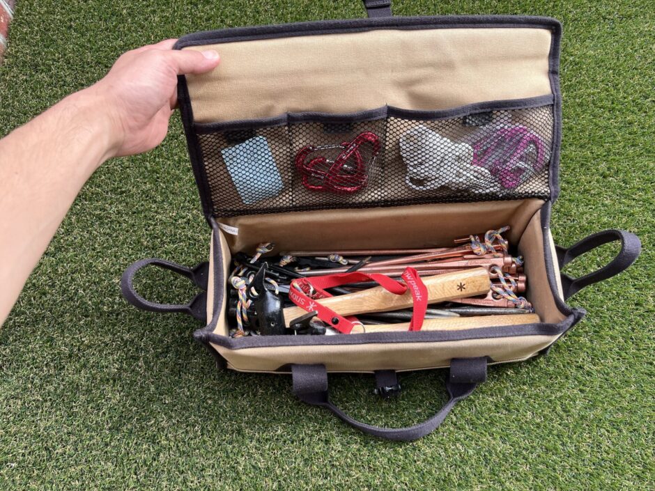 スノーピークマルチコンテナM レビュー ペグ関係収納するのに最適な奴