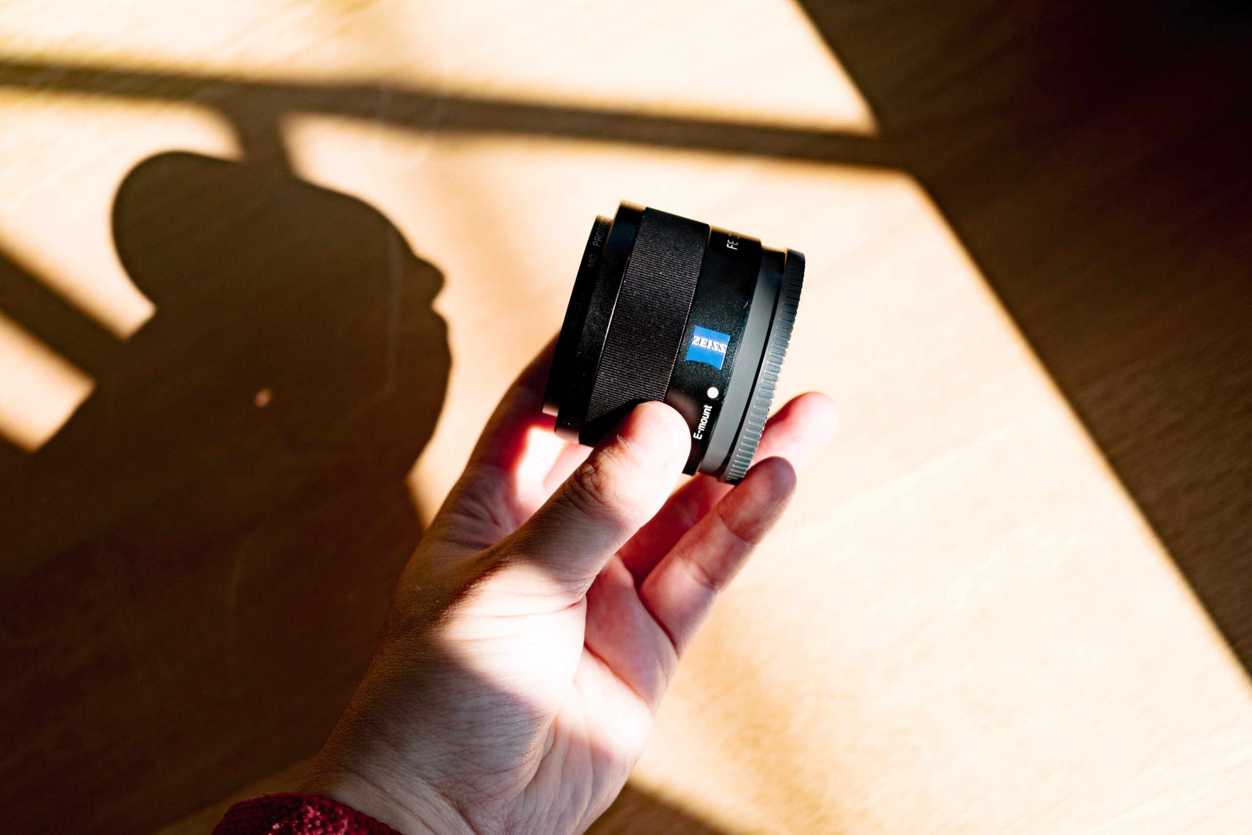 レビュー】SONY Sonnar T* FE 35mm F2.8 ZA｜SONYα7IIにおすすめの最小