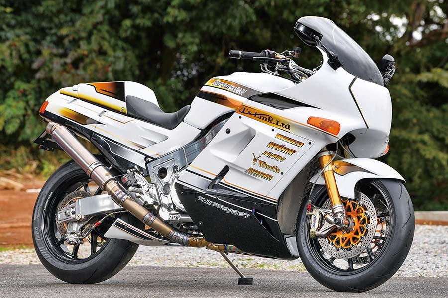歴代カワサキ“最速”に名を連ねるZX-10にこだわるオーナーとK-2