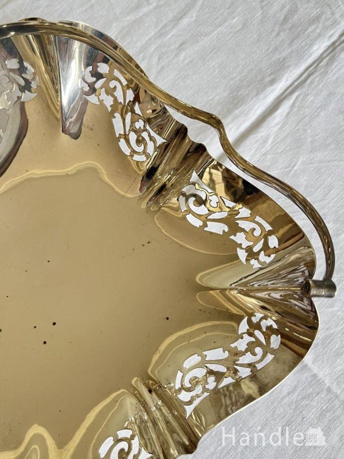 イギリスから届いたアンティークシルバー、ビクトリアンスタイルの