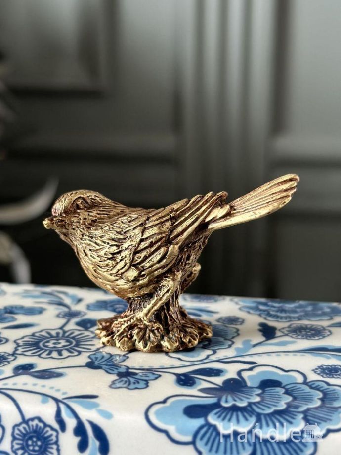 アンティーク調のおしゃれな雑貨、シノワズリの雰囲気が素敵な磁器の