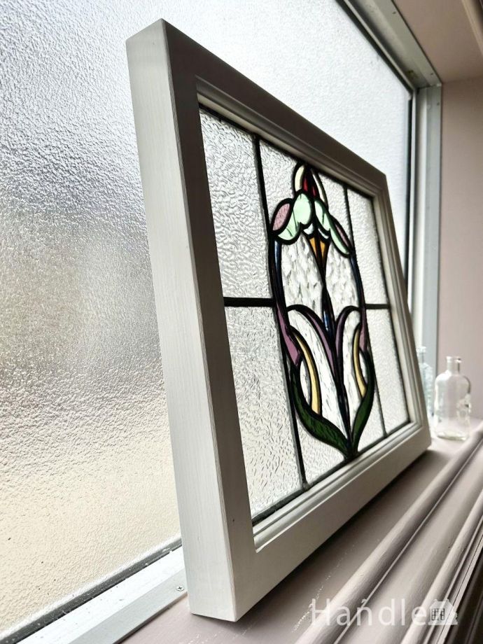 イギリスから届いたアールヌーボー曲線、英国アンティークのステンド