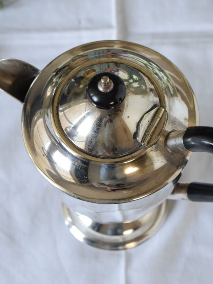 英国のアンティークシルバー食器、シルバープレートのティーポット(k