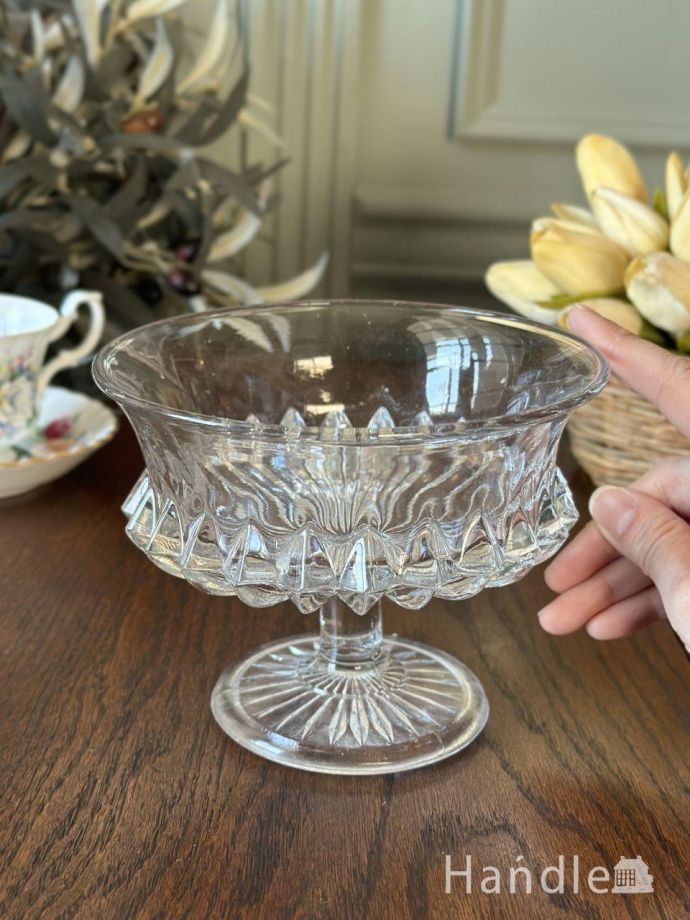 英国アンティークガラスのコンポート、プレスドグラスのおしゃれな器