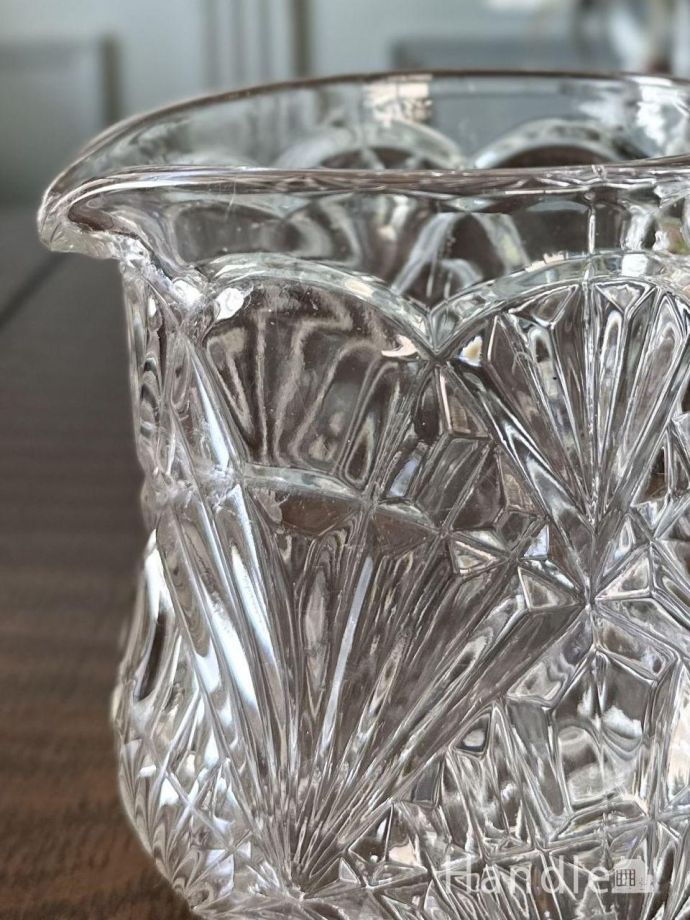 英国アンティークのガラス食器、テーブルを華やかに飾るガラスの