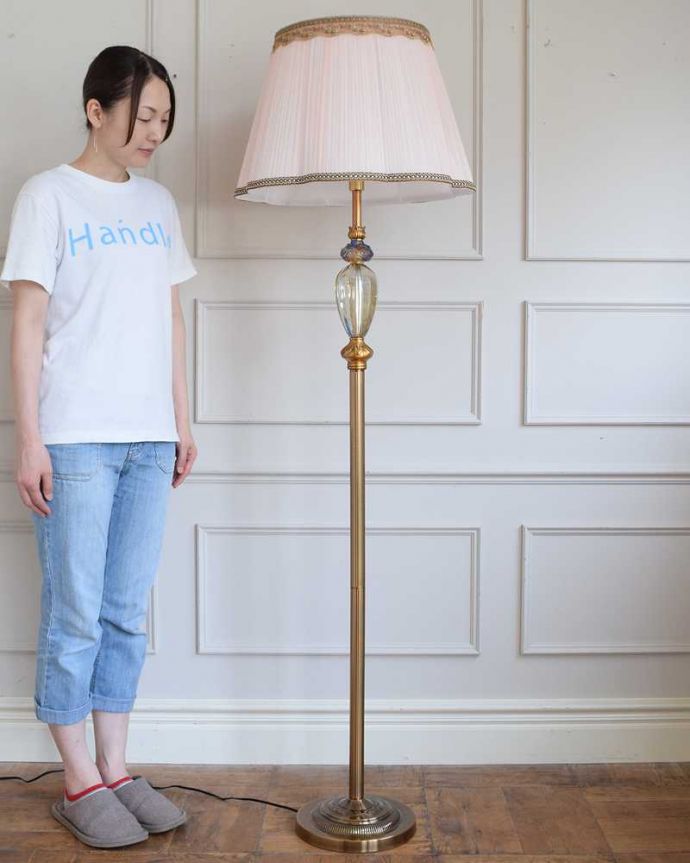 アンティーク風のシェード付きフロアランプ（E17電球付）(tl-0065