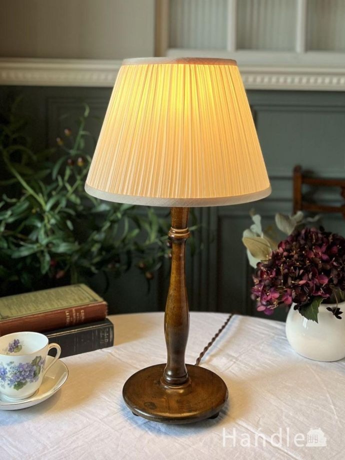 美品】フランスヴィンテージ アイアンの持手 布シェードランプ[3108