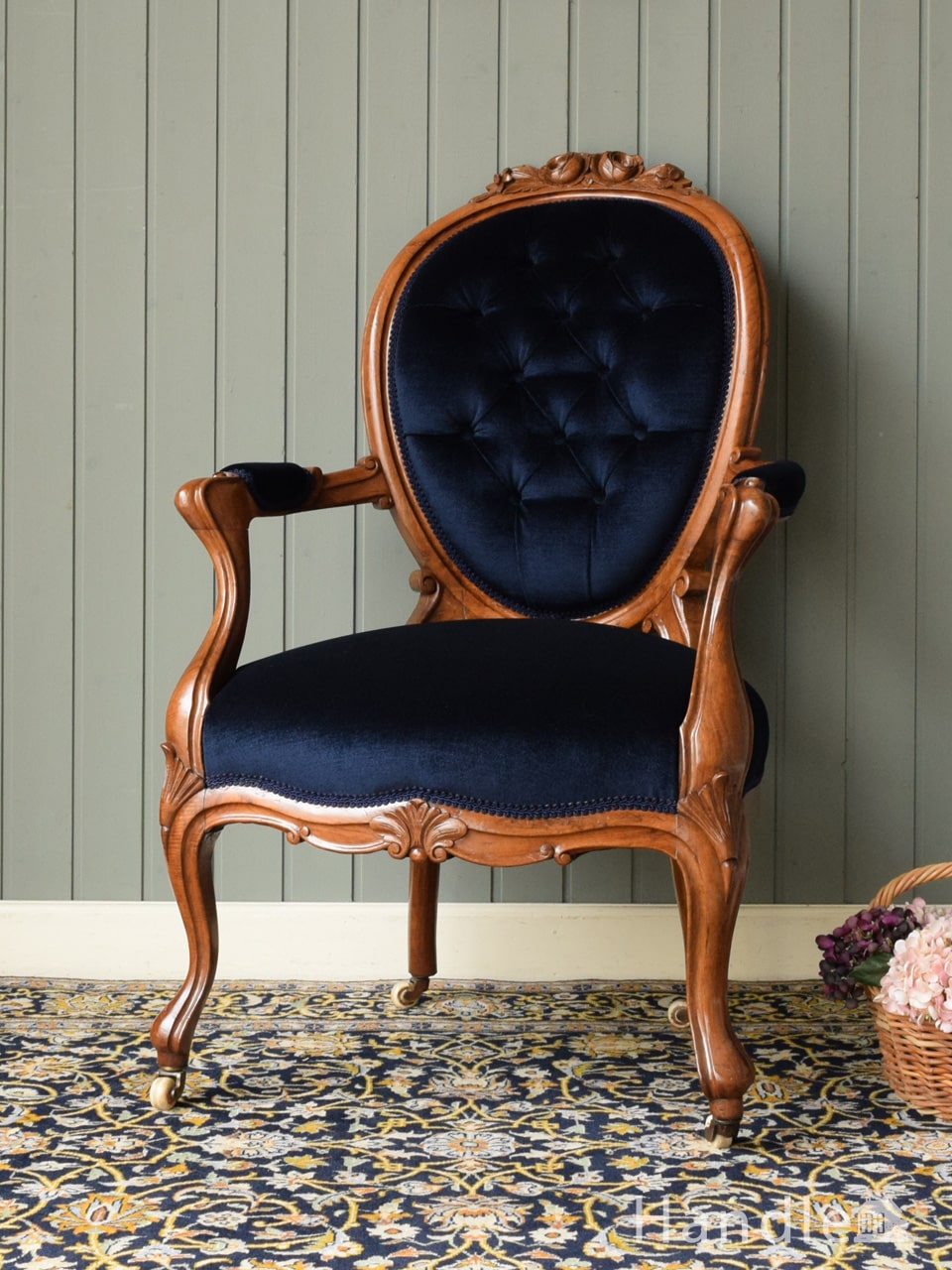 英国インテリアのナーシングチェア（ナーサリーチェア）(m-285-c