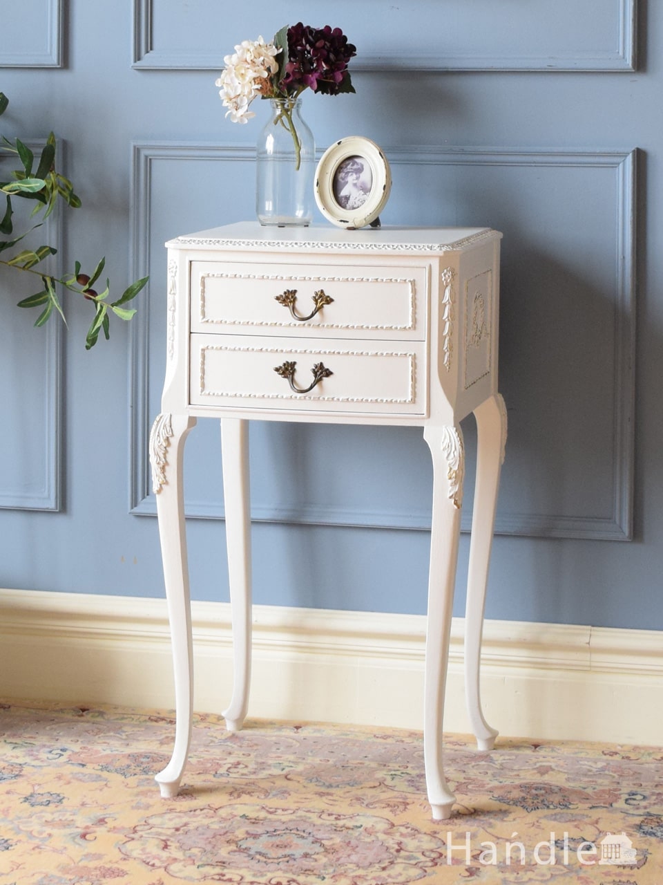 長くて美しい猫足のフレンチチェスト、アンティークのおしゃれな4段