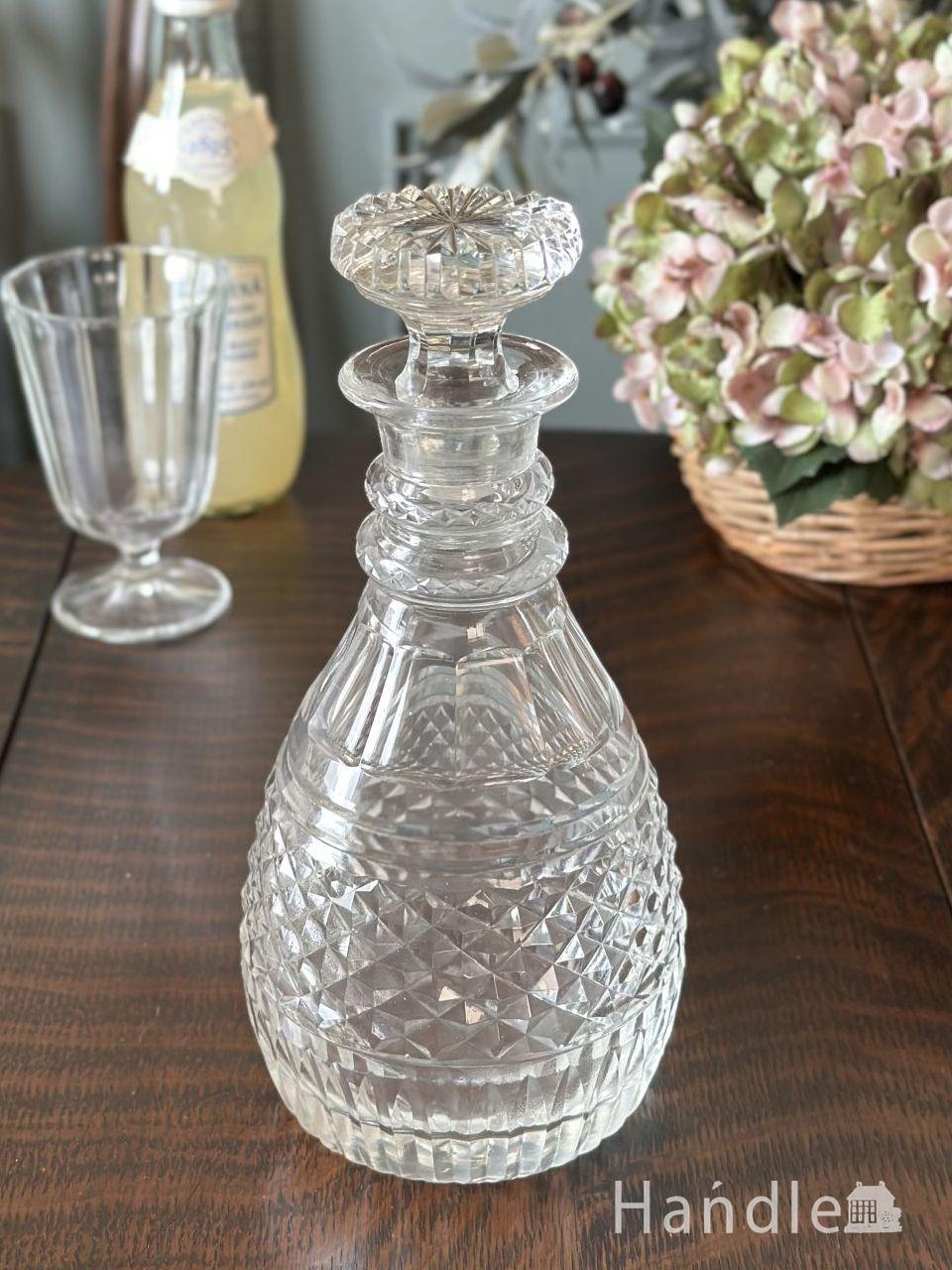 イギリスで見つけたゴージャスで美しいアンティーク ガラスのデカンタ