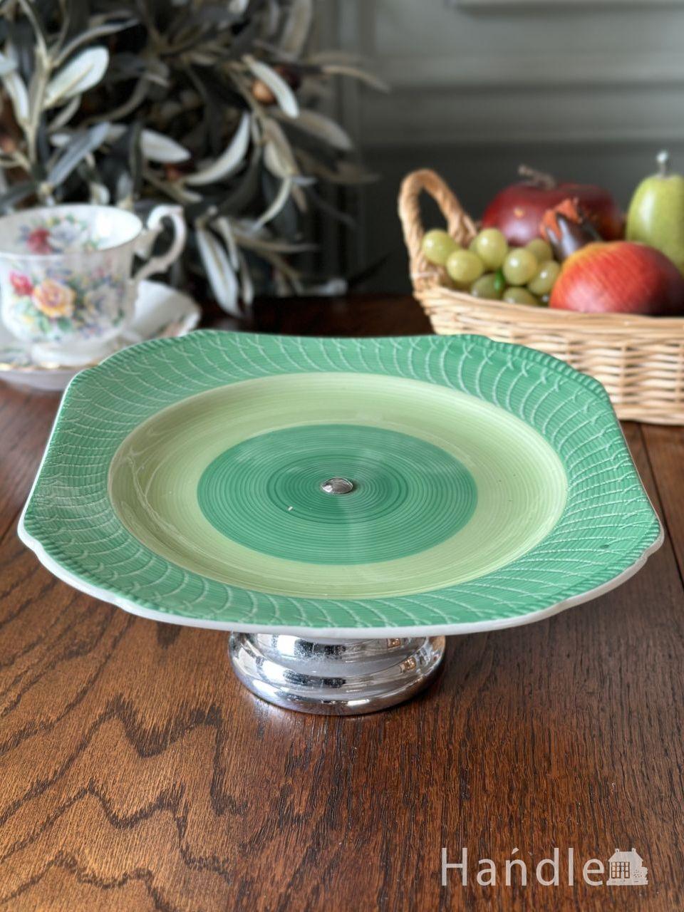 イギリスから届いたシェリーのアンティーク皿、爽やかなグリーン色の