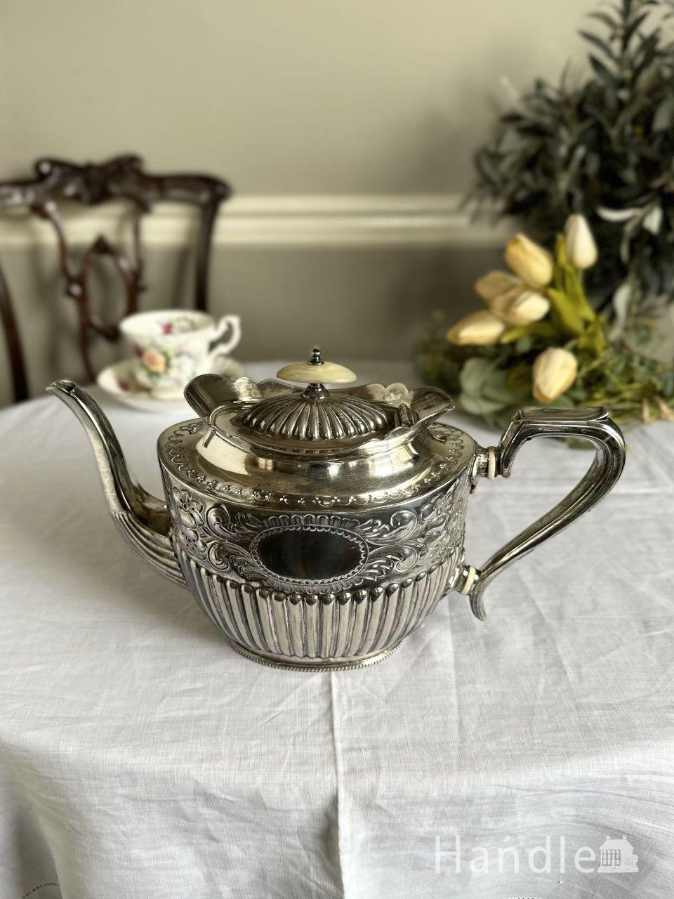 マザーオブパールの持ち手が美しいティーポット、英国アンティークの