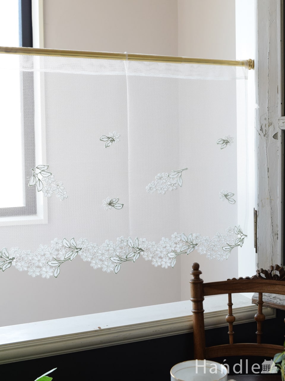 とっても可愛いレースのカフェカーテン、お花模様のウィンドウカーテン