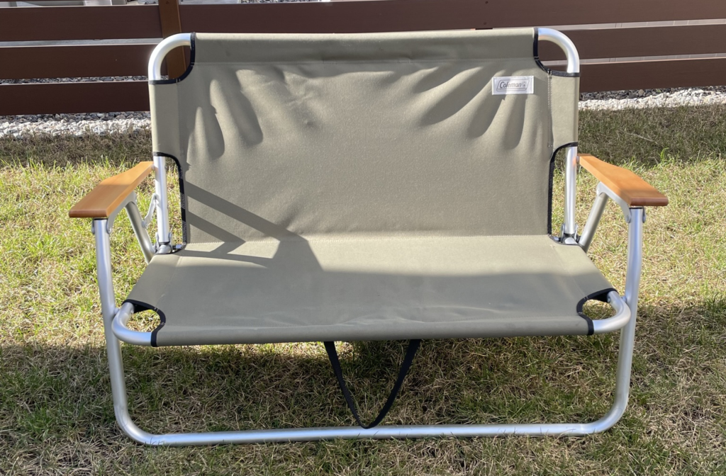 キャンプでの子供の椅子はベンチ一択。Colemanのリラックス