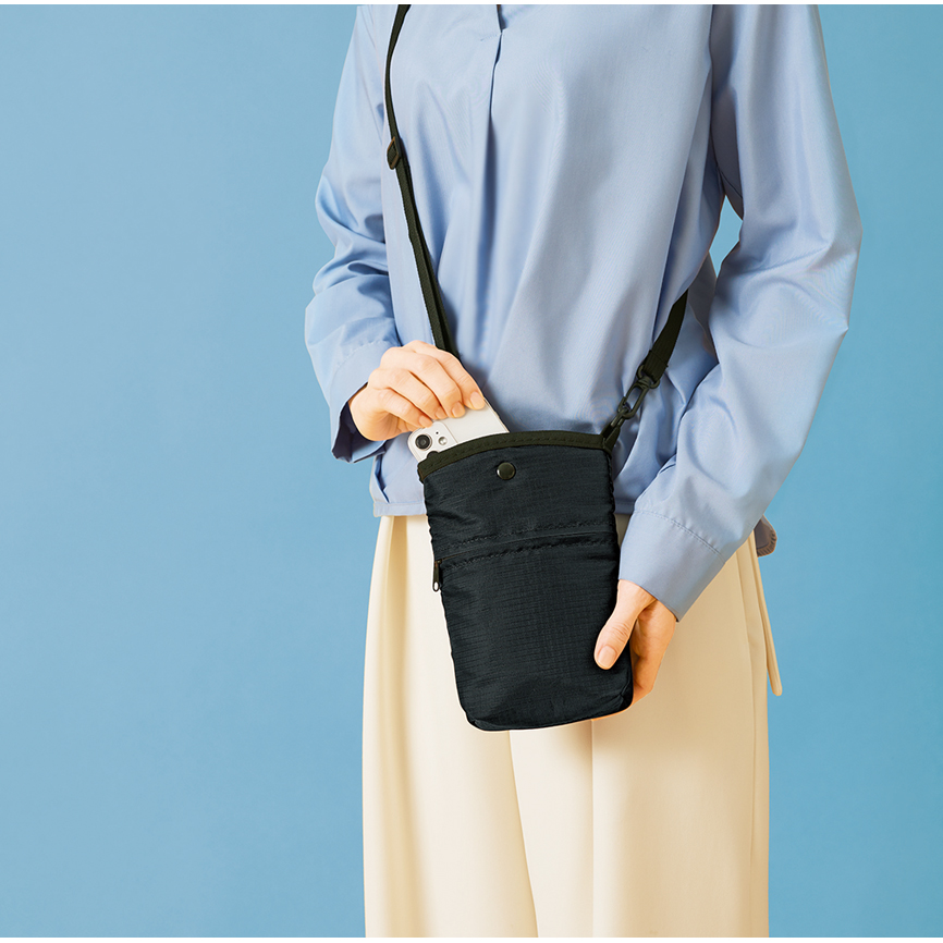 デイタフ・テントクロスポケット付きスマホショルダー（撥水加工