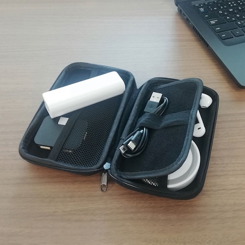 モバイルアクセサリーケース（M） 【カラー選択可】 | 【販促グッズ