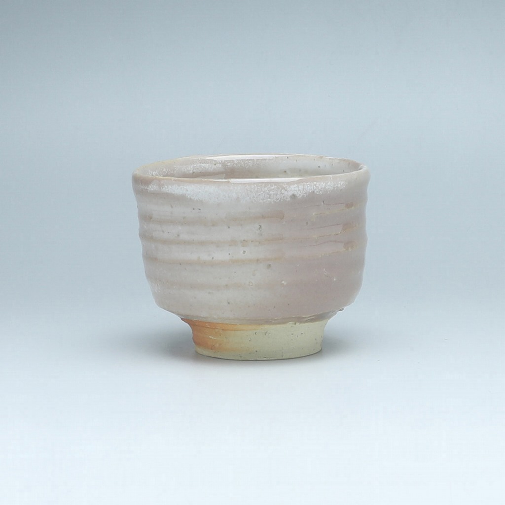 萩ぐい呑 新庄貞嗣作 木箱入 山口県指定無形文化財保持者 萩焼 | 萩焼