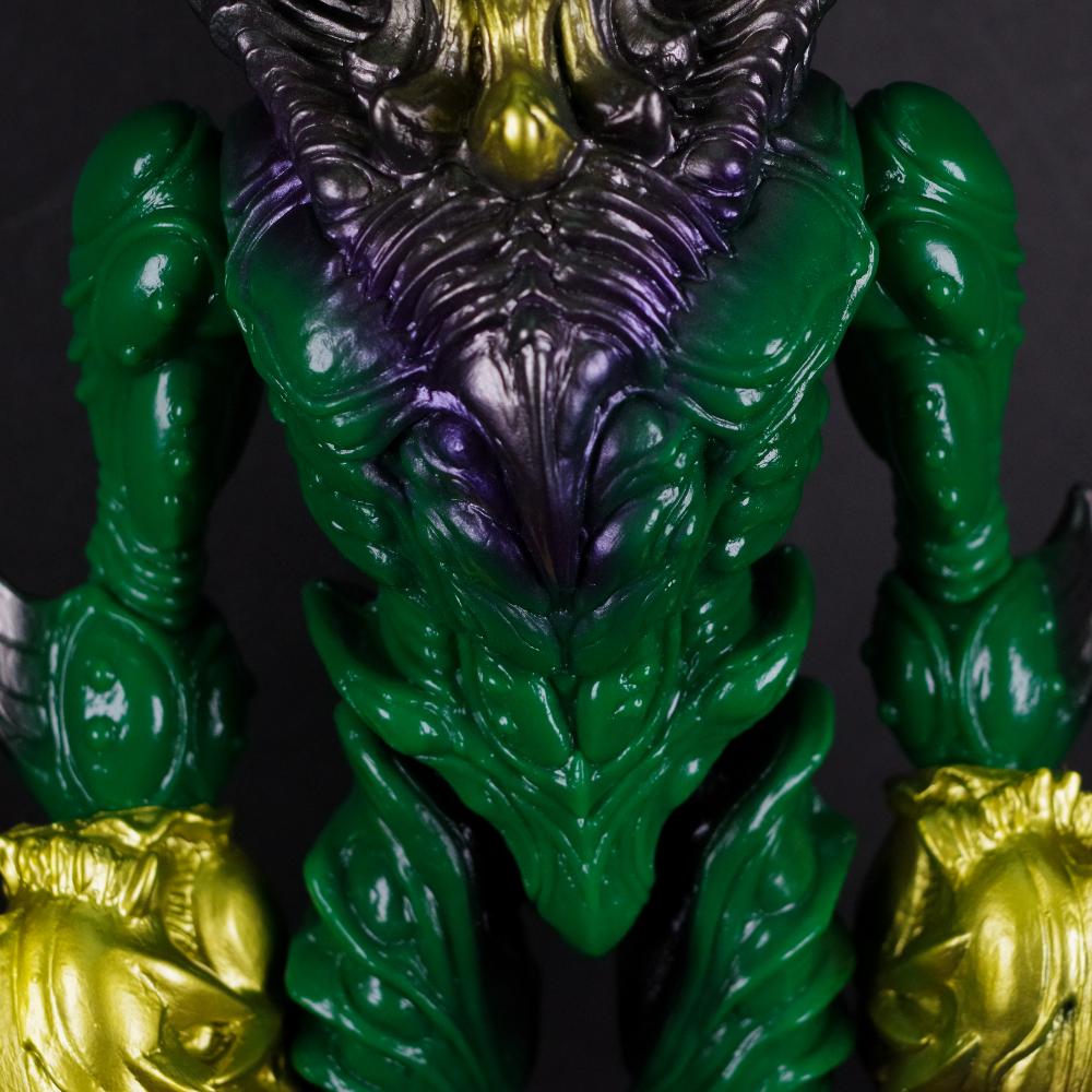 7月3日(水)18時より抽選開始】【MAXTOY】ザム星人(グリーン)が登場