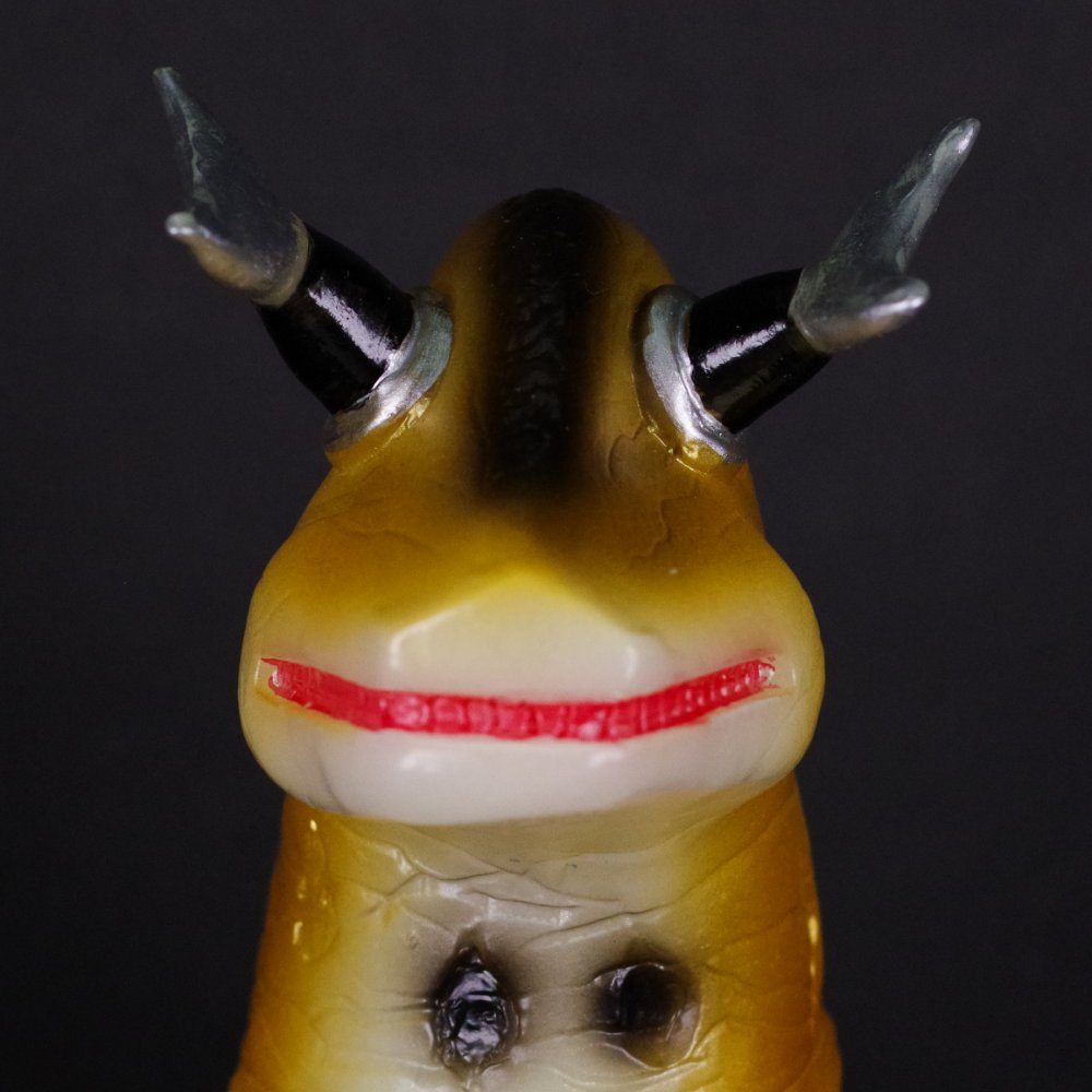 1月30日(火)12時より受注受付開始】【ブルマァク】エレキング(蓄光