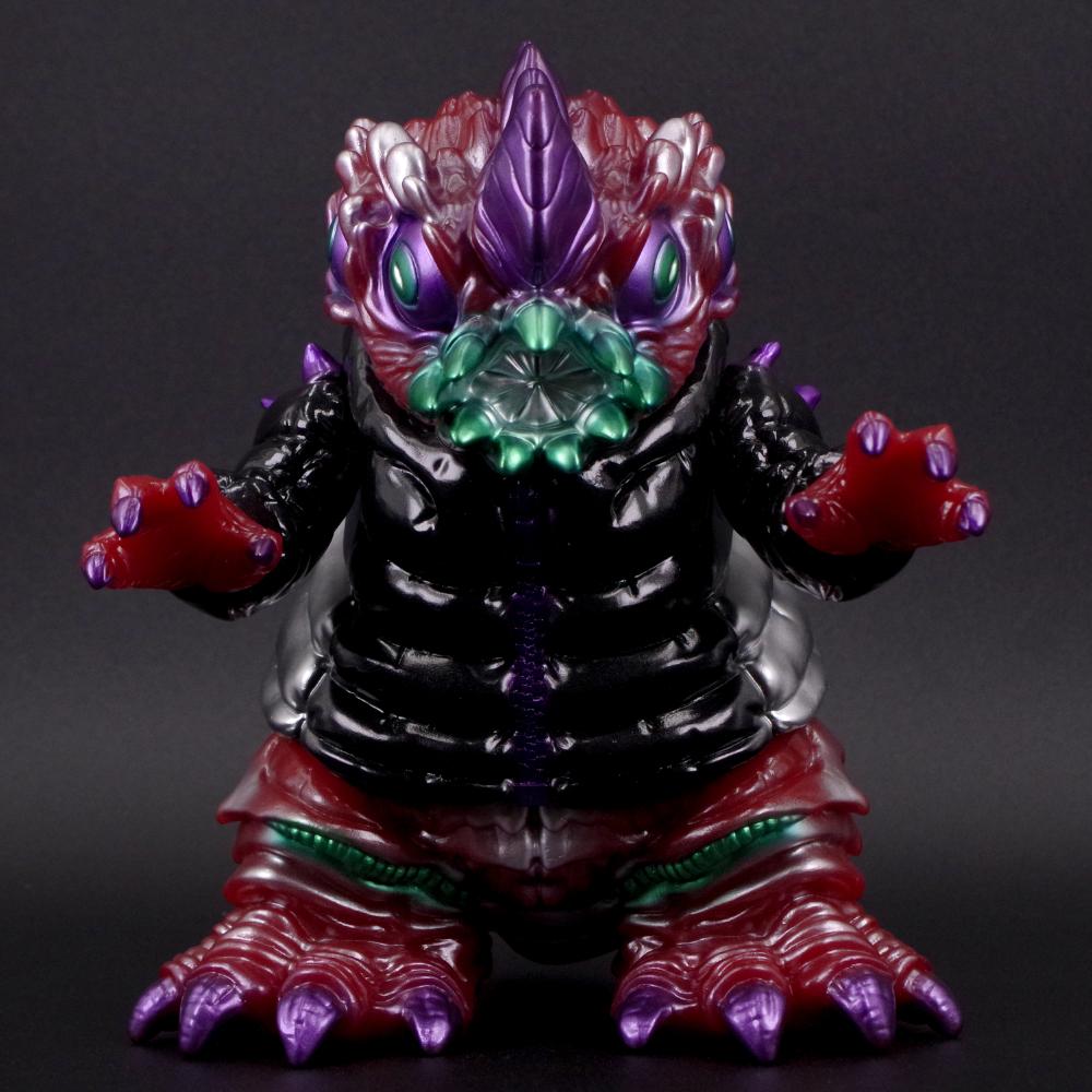 4月18日(金)18時より抽選開始】【GYAROMI】ヴォイドン(墓場の画廊Ver