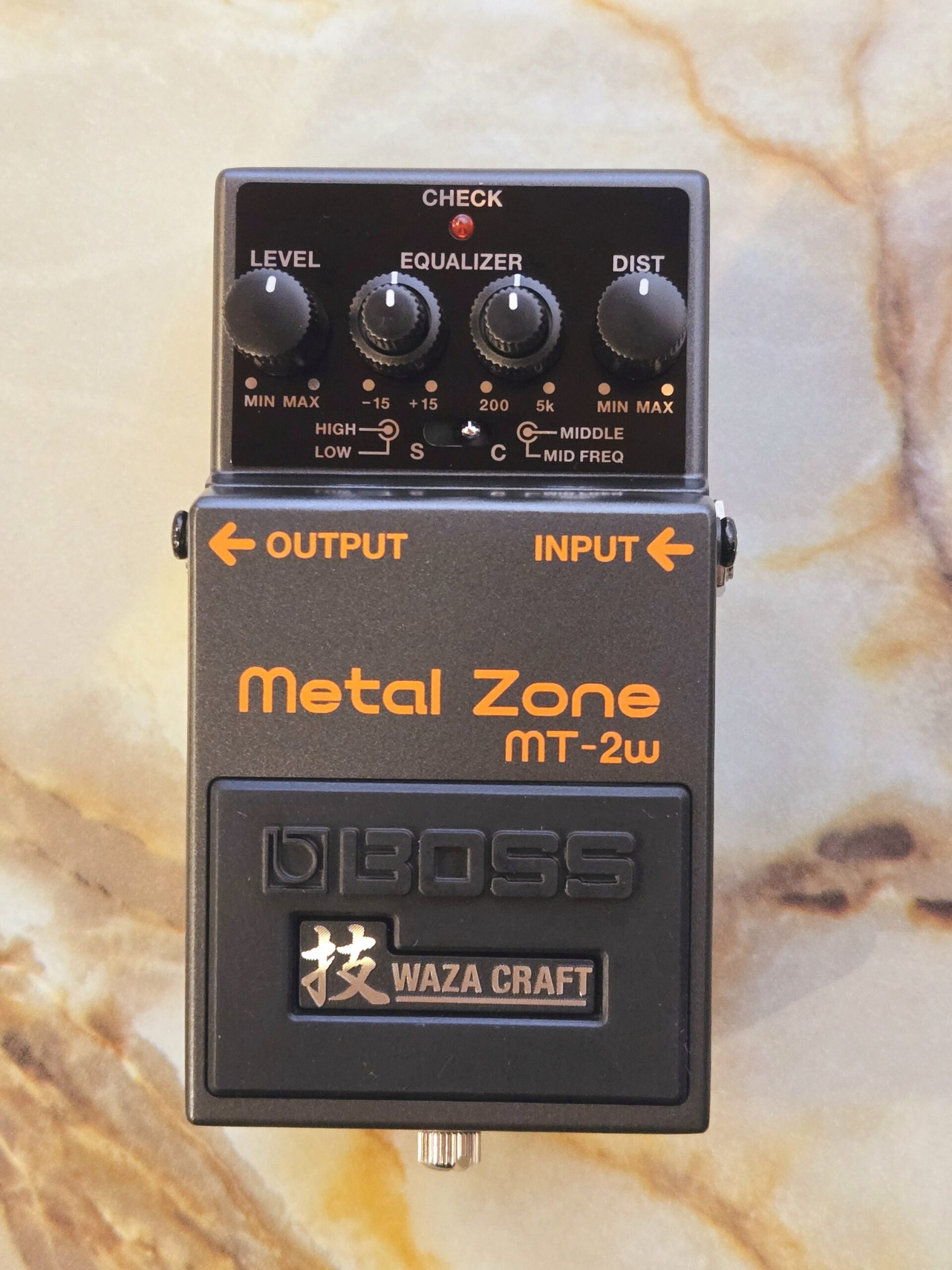 BOSS『MT-2W Metal Zone』ディストーション 日本製 – Haluna Guitar Studio