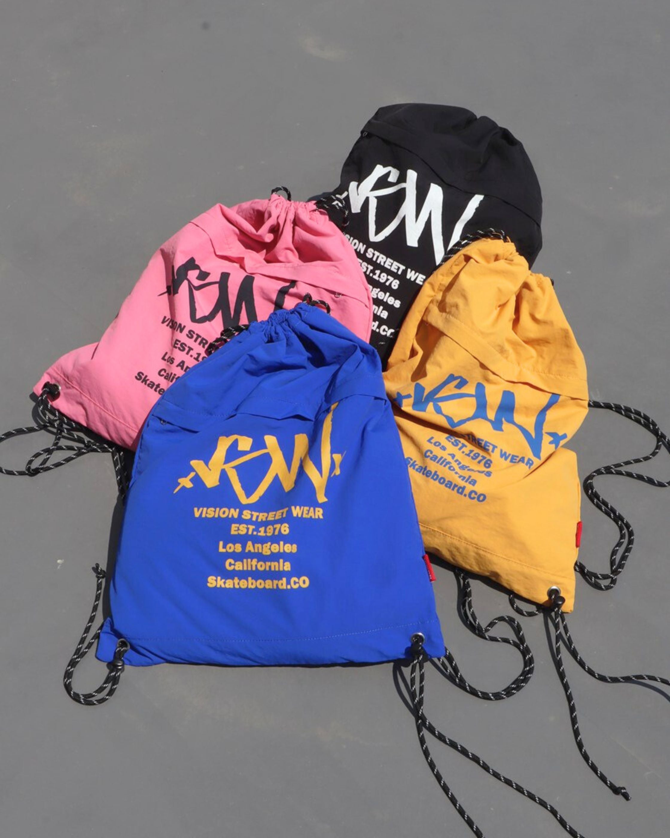 VISION STREET WEAR】Knapsack / グラフィティロゴナップサック – Ha