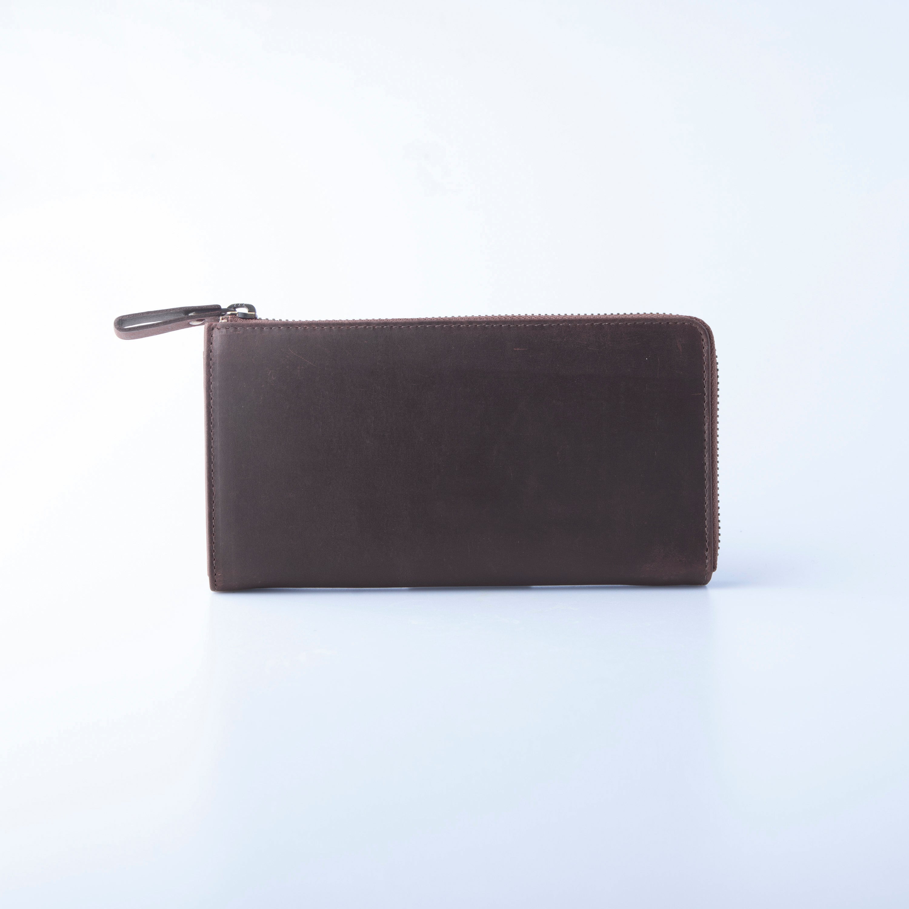 自分の部屋と同じように、空間をデザインした本格革財布 Hallelujah