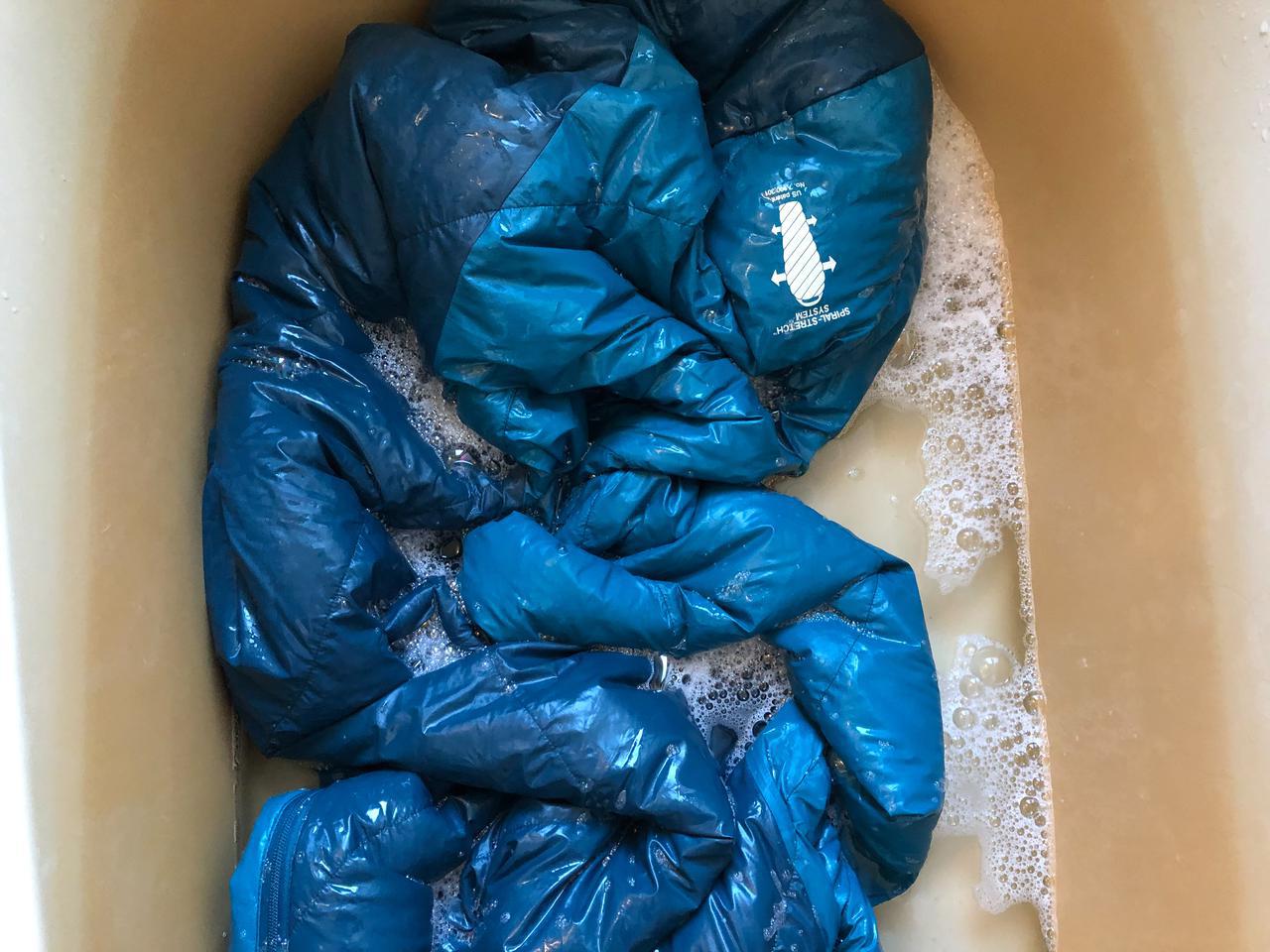 レビュー】モンベルの夏用寝袋「シームレスダウンハガー800＃5」驚きの