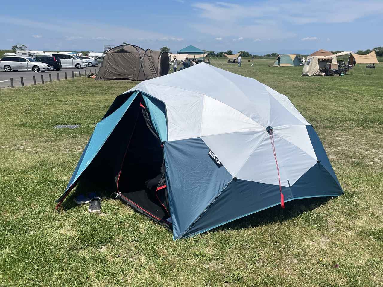 デカトロンのワンタッチテント】ケシュア『2 SECONDS EASY FRESH&BLACK