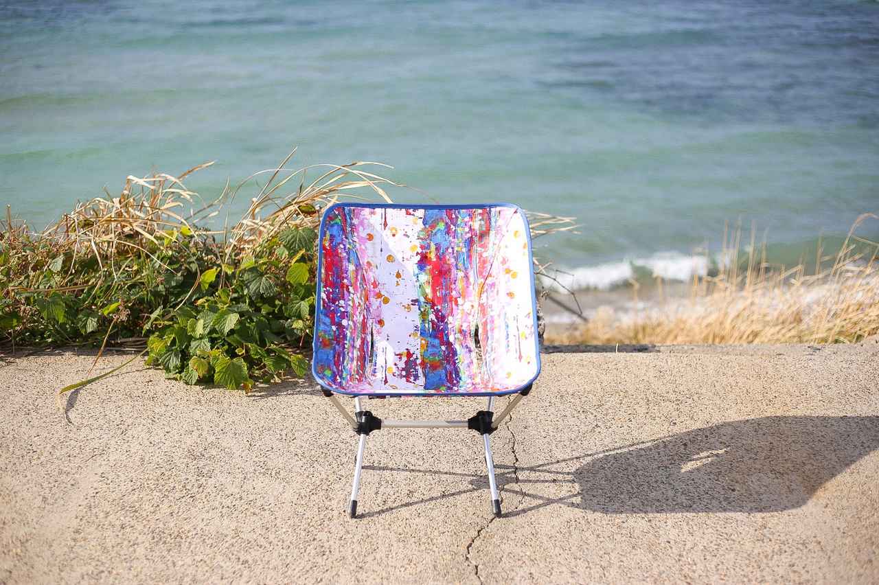 ヘリノックスとモンロがコラボ！「タクティカルチェア」 機能性