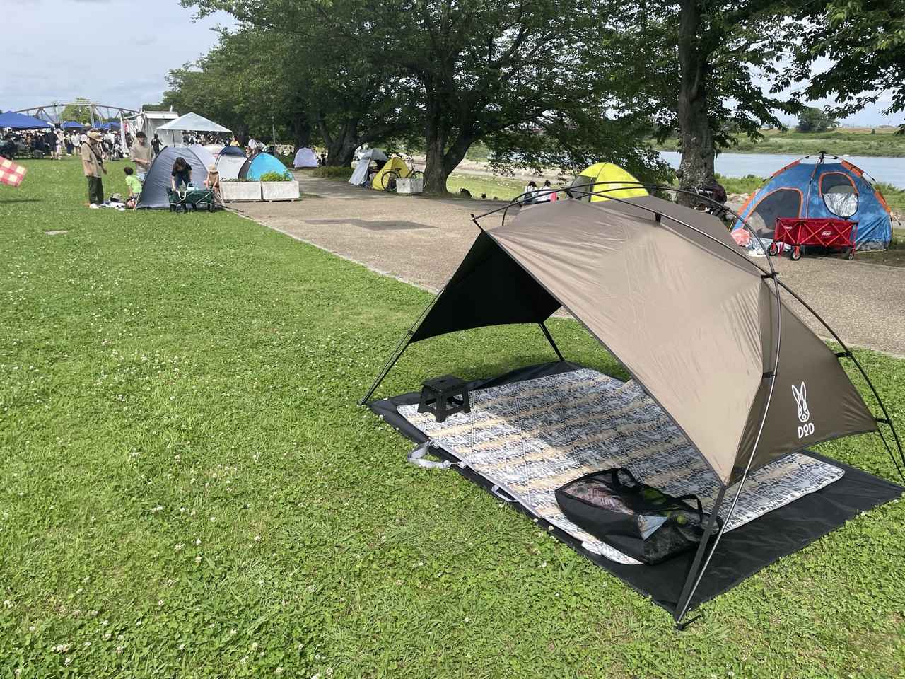 レビュー】DOD『サカナシェード2』はピクニックや海水浴に大活躍！設営