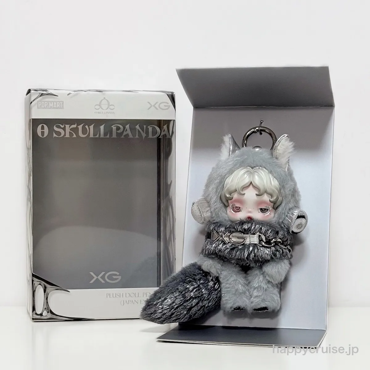 POP 日本限定XG SKULLPANDA ぬいぐるみペンダント ポップマート正規品