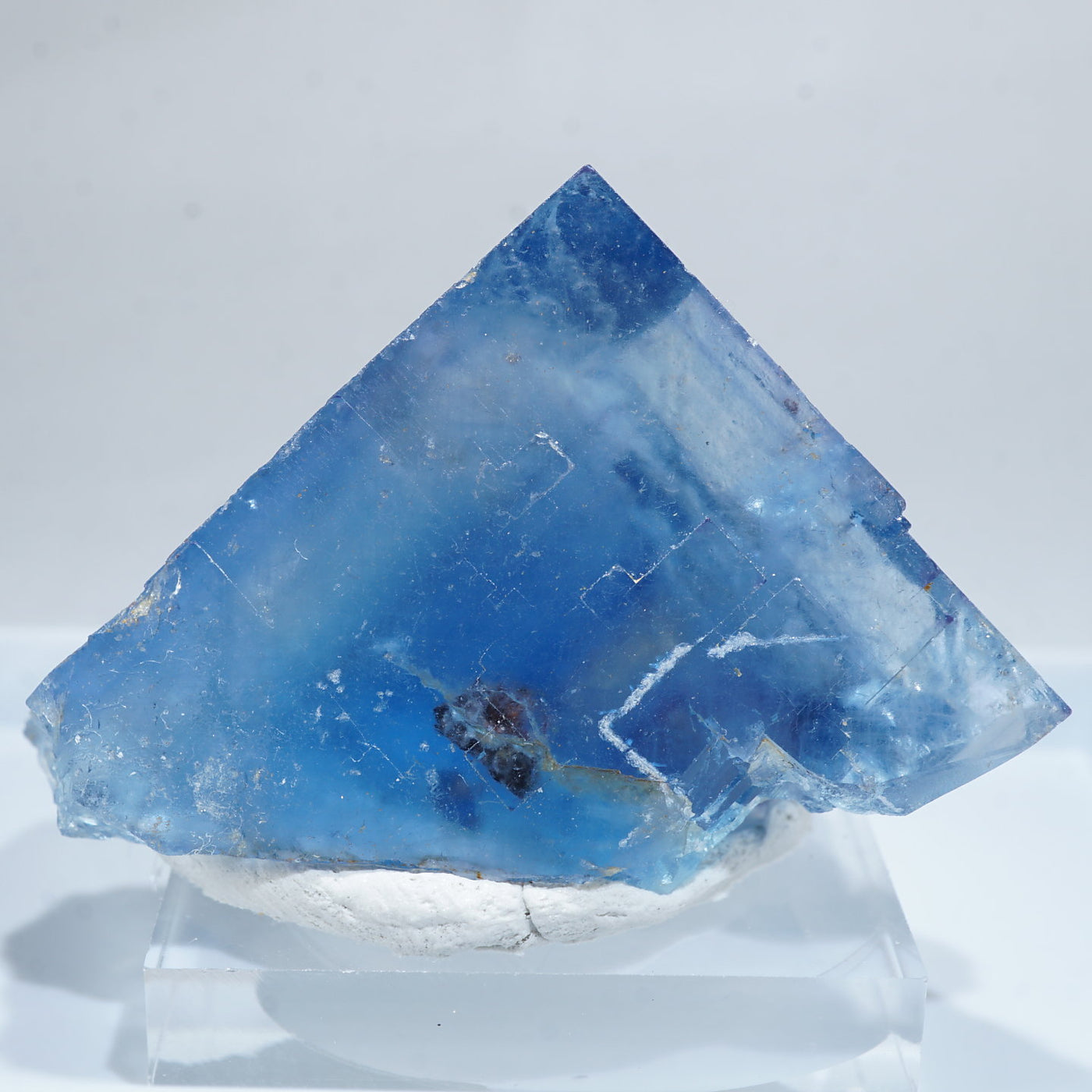 フランス La Barre(ラバール)産 フローライト – 天然石ハッピーギフト