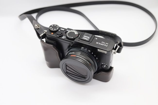富士フイルムX70をあれこれカスタマイズ！お出かけしたくなるカメラに